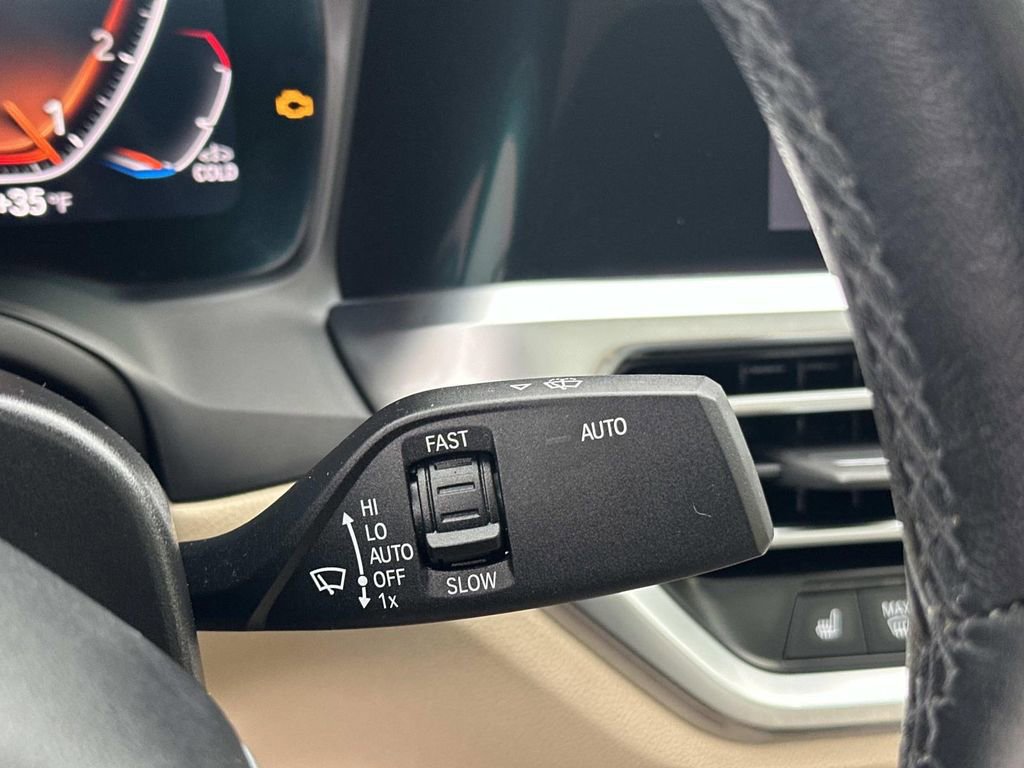 Used 2022 BMW 330i xDrive Sedan w/ Premium Package image 21