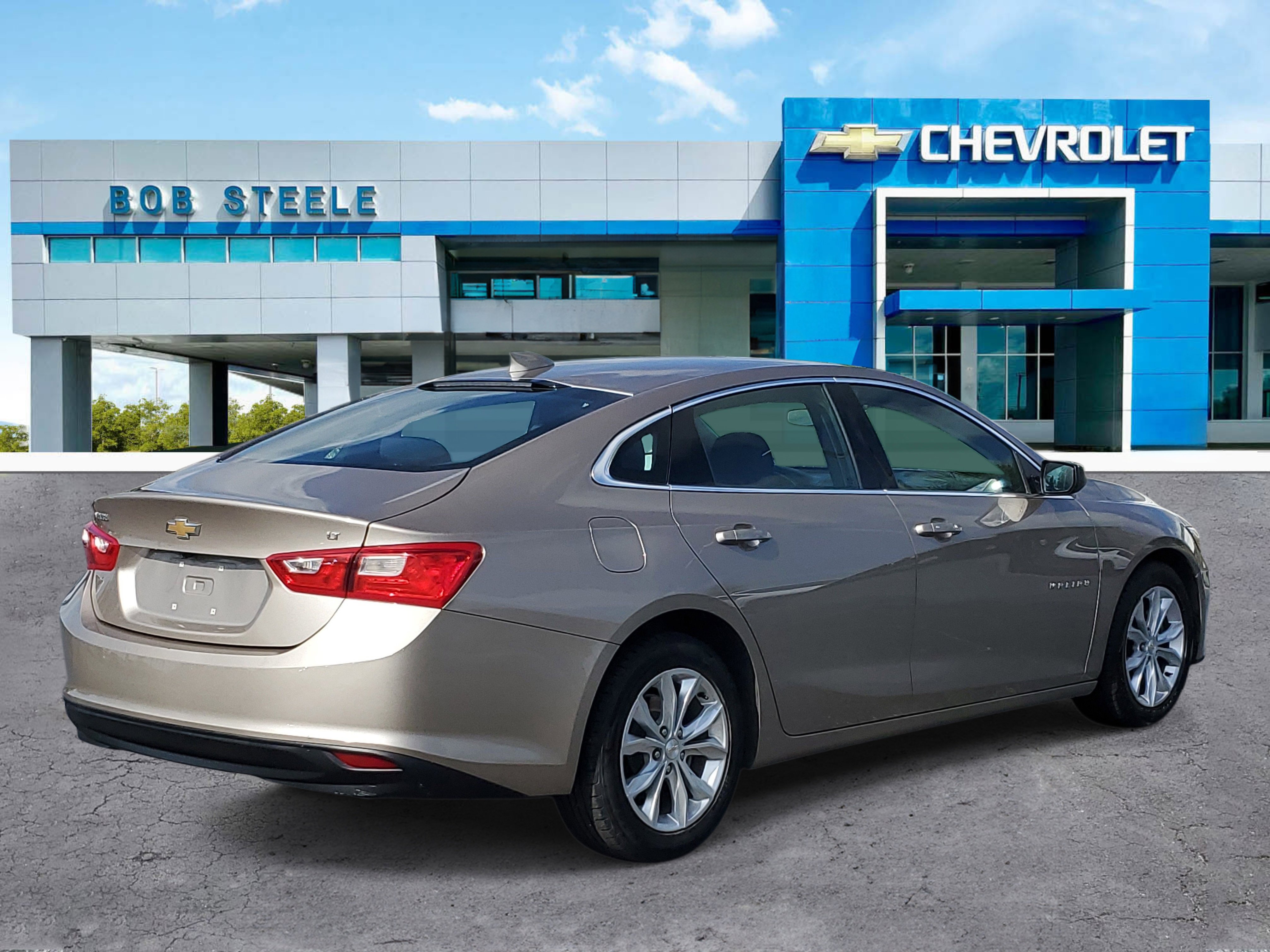 Used 2023 Chevrolet Malibu LT FWD image 4
