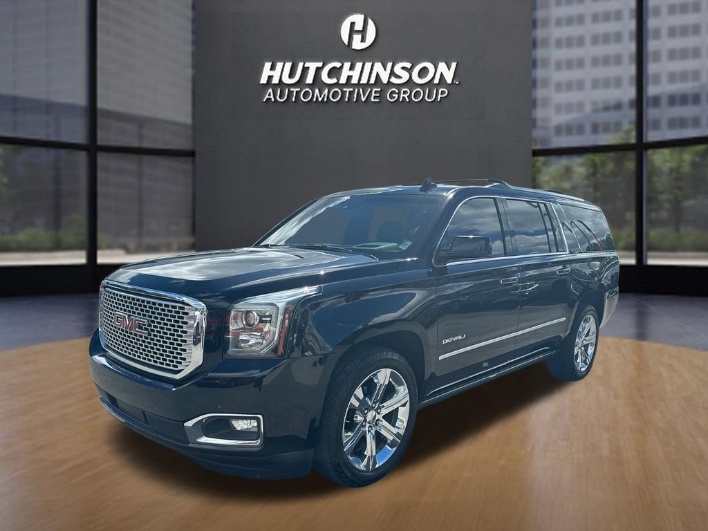 Used 2017 GMC Yukon XL Denali w/ Open Road Package AWD/4WD image 3
