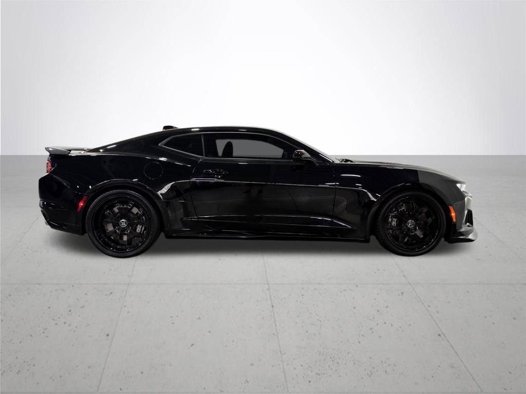 Used 2020 Chevrolet Camaro ZL1 image 9