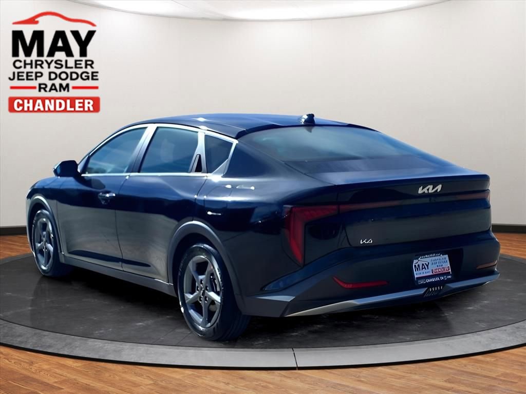 Used 2025 Kia K4 LXS image 18