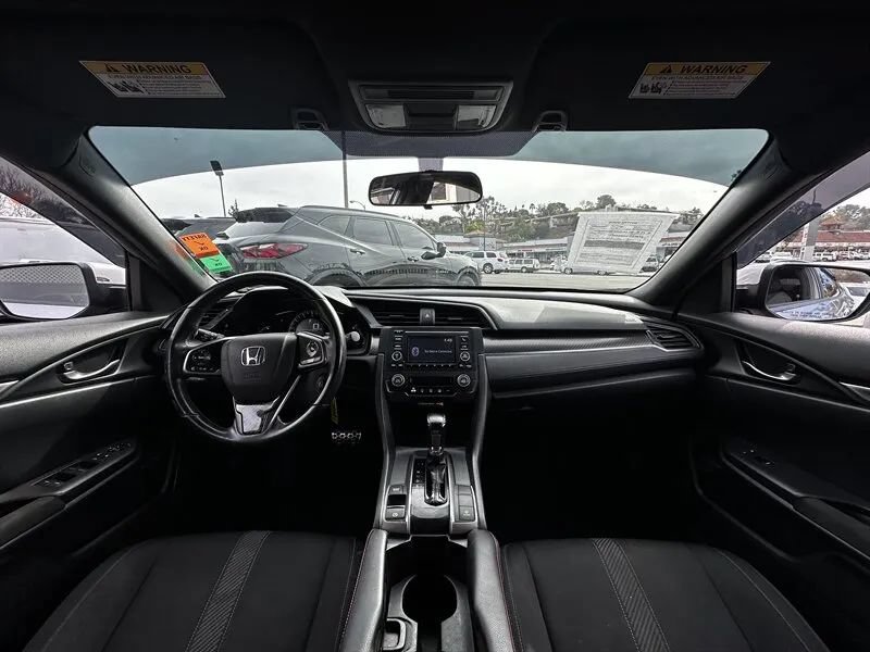 Used 2018 Honda Civic Sport image 28