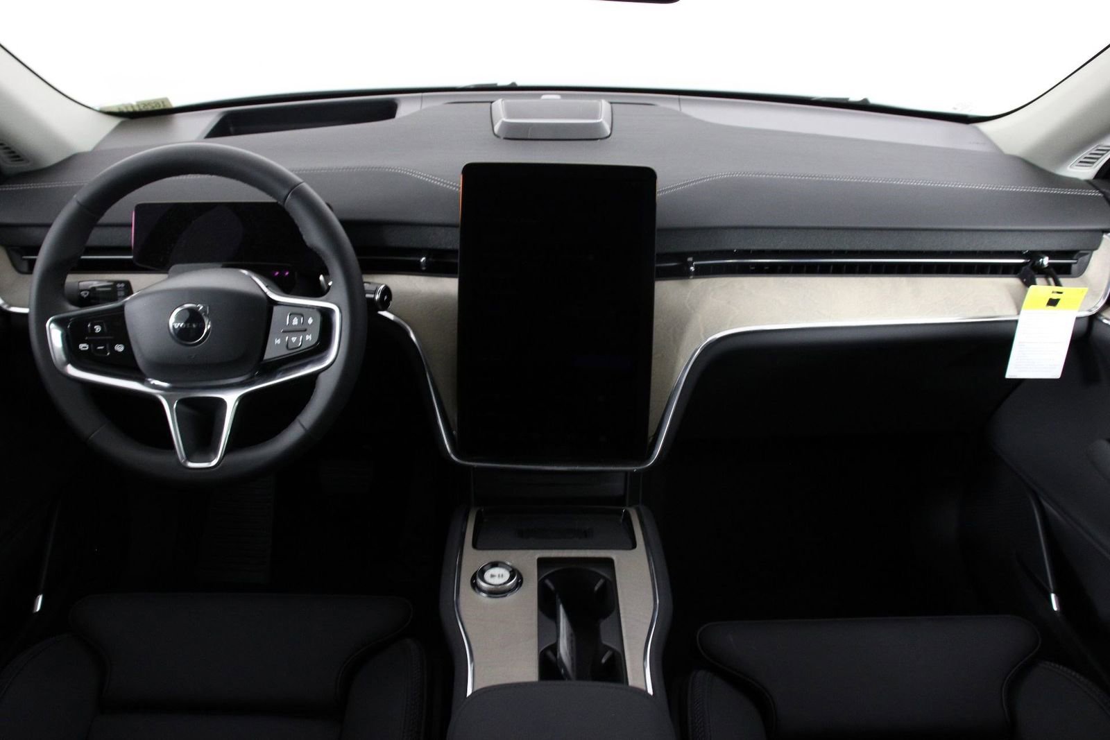 New 2025 Volvo EX90 Plus image 5