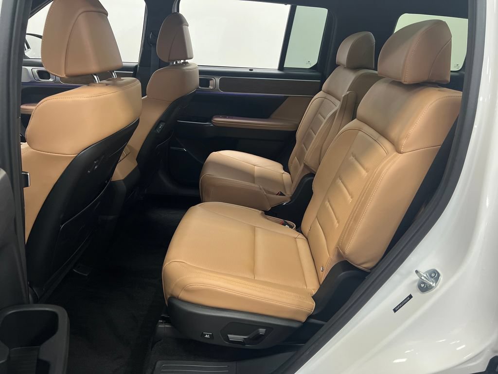 Used 2026 Hyundai Santa Fe Calligraphy FWD image 27