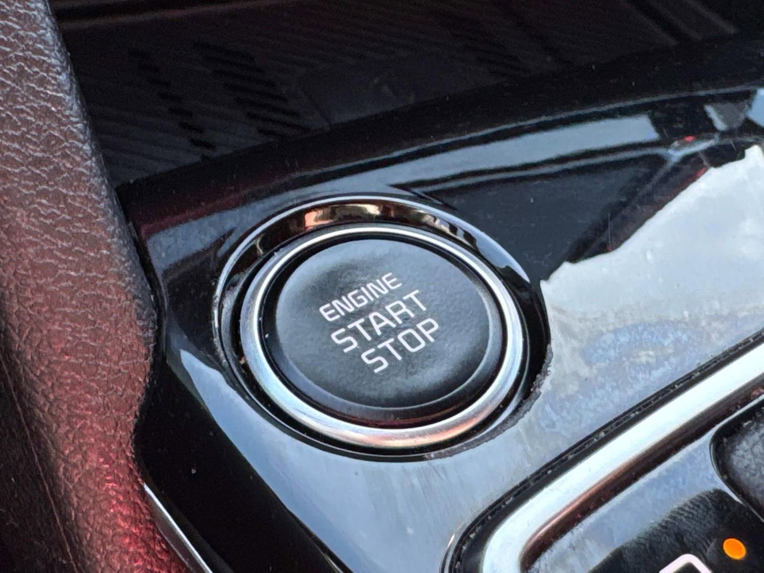 Used 2023 Kia Sportage EX image 31