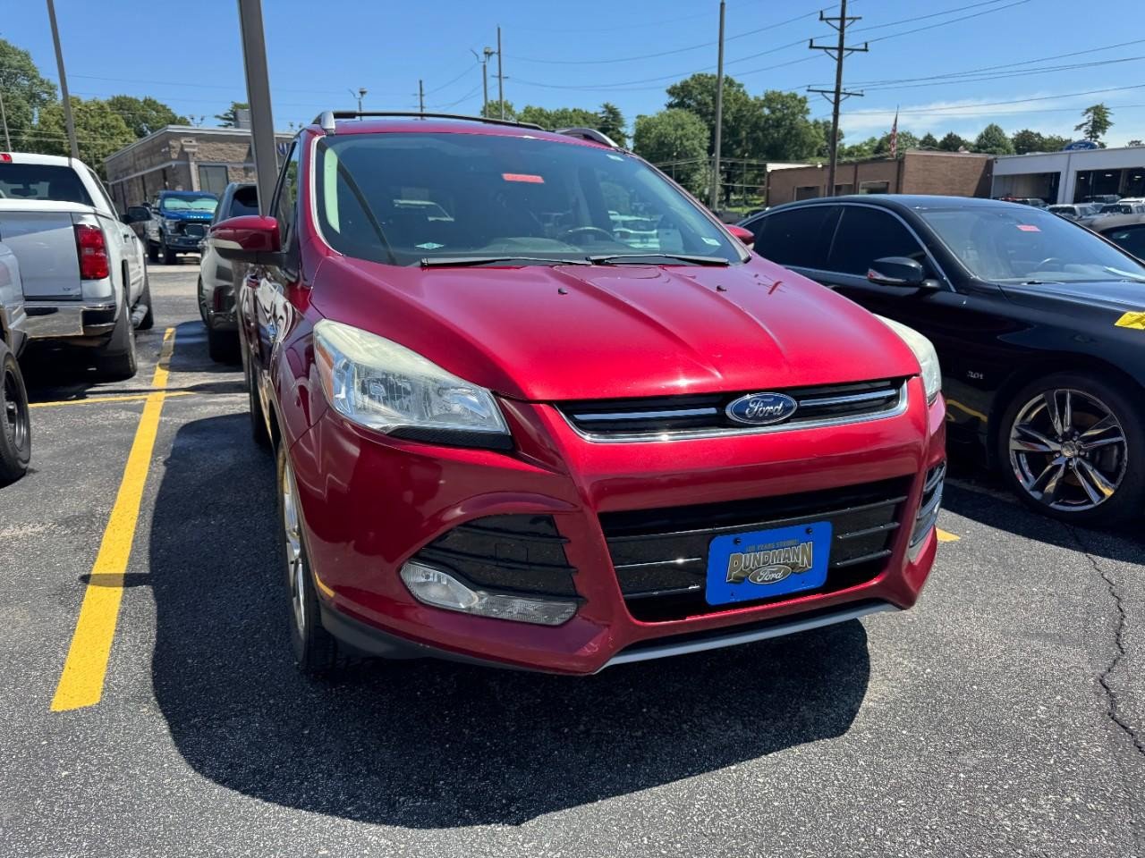 Used 2014 Ford Escape Titanium AWD/4WD image 2