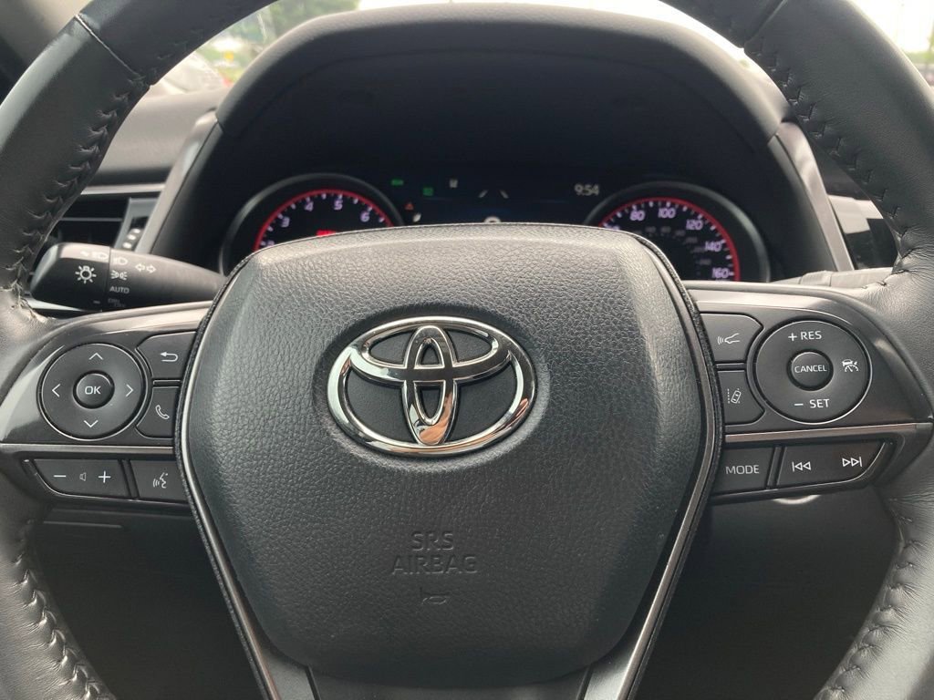 Used 2024 Toyota Camry XSE FWD image 17