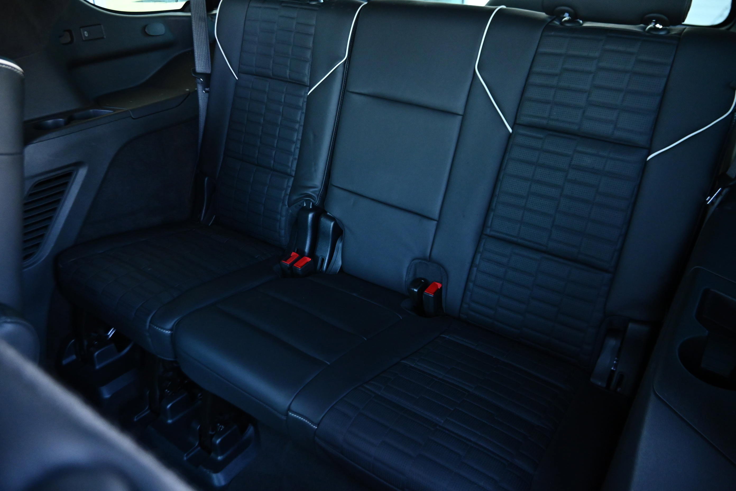 Used 2025 Cadillac Escalade Sport Platinum image 11