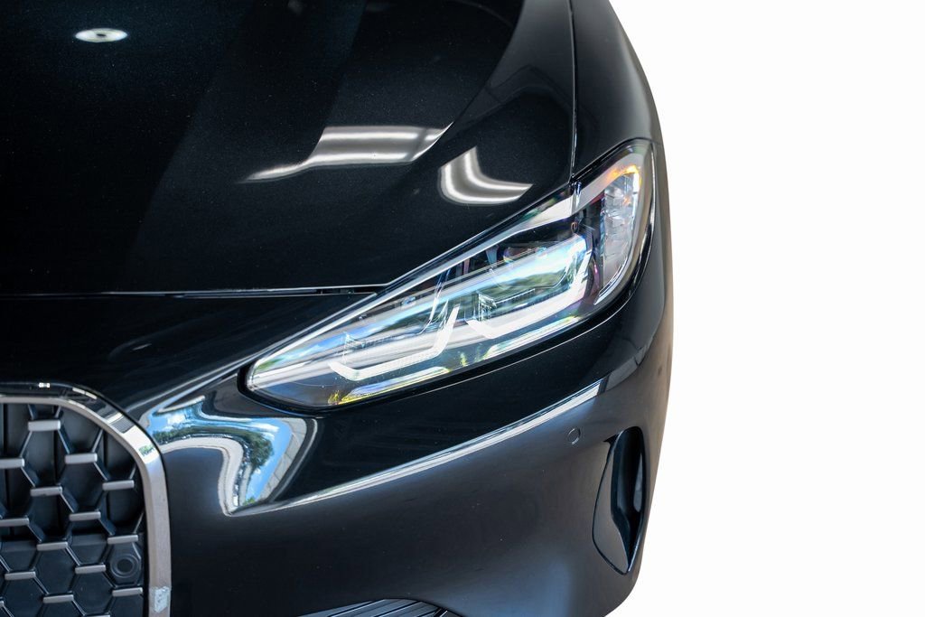 Used 2022 BMW 430i xDrive Convertible w/ Premium Package 2 image 4