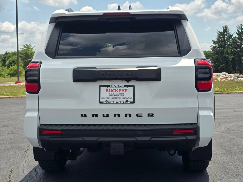Used 2025 Toyota 4Runner SR5 AWD/4WD image 7