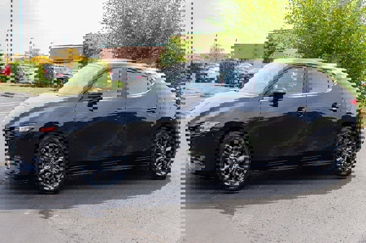 Used 2019 MAZDA MAZDA3 AWD Hatchback image 4