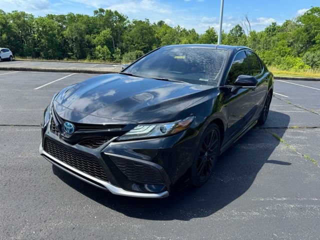 Certified 2022 Toyota Camry XSE w/ Navigation Upgrade Package FWD image 7