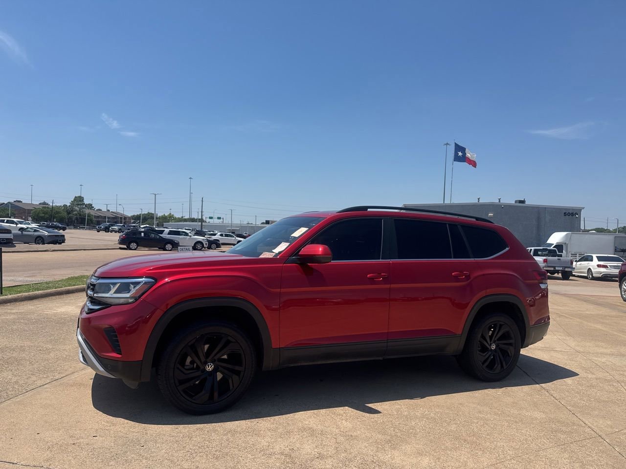 Used 2022 Volkswagen Atlas SE AWD/4WD image 9