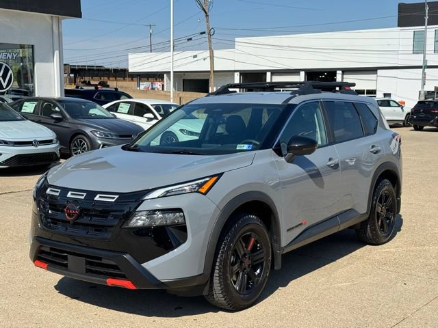 Used 2026 Nissan Rogue SV w/ Rock Creek Premium Package AWD/4WD image 2