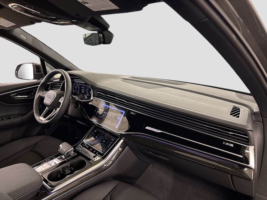 New 2025 Audi Q7 3.0T Premium Plus image 14