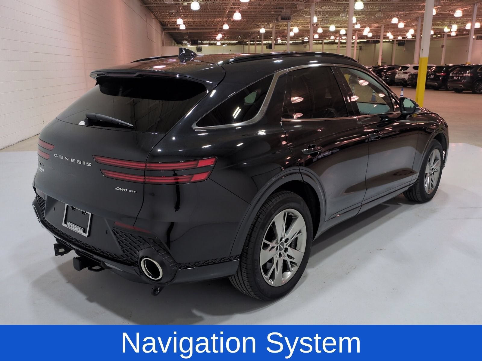 Certified 2025 Genesis GV70 3.5T Sport AWD/4WD image 3