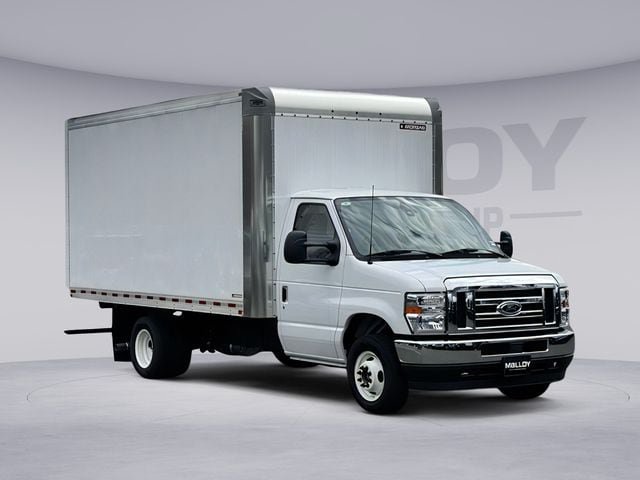 New 2025 Ford E-350 and Econoline 350 Super Duty w/ Driver's Safety Package RWD image 1