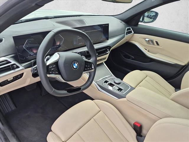 Used 2025 BMW 330i Sedan w/ M Sport Package RWD image 7