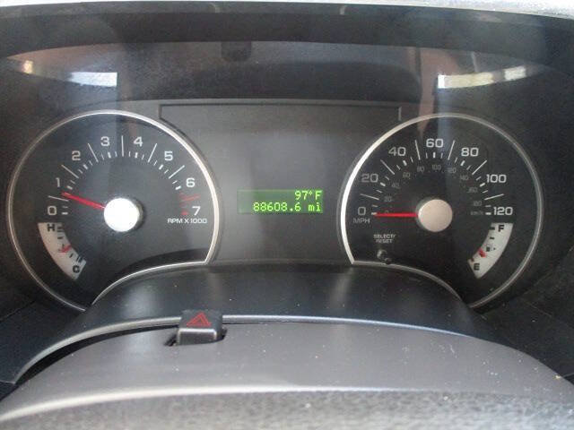 Used 2009 Ford Explorer XLT AWD/4WD image 14