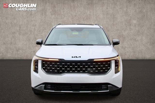 New 2025 Kia Carnival SX w/ SX Dark Edition Package image 9