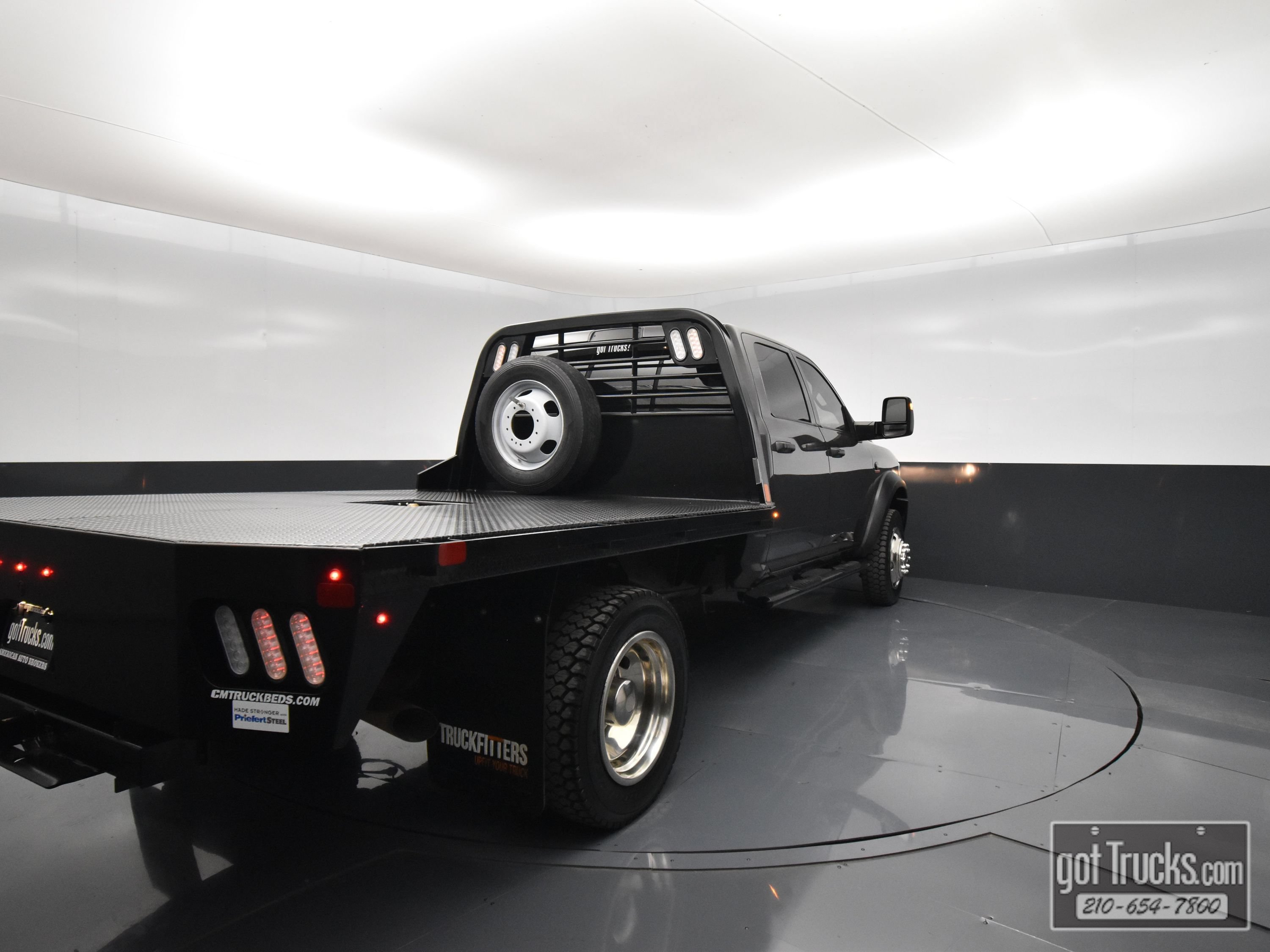Used 2023 RAM 5500 Tradesman AWD/4WD image 46