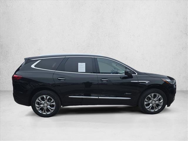 Used 2021 Buick Enclave Avenir w/ Avenir Technology Package FWD image 6