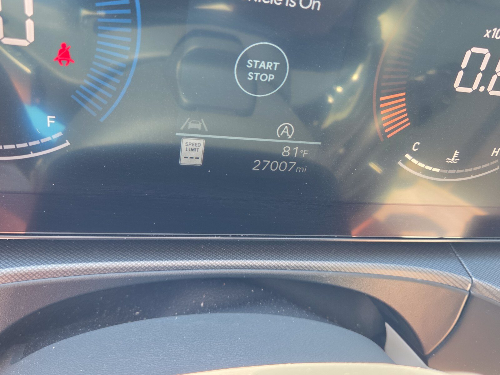 Certified 2025 Hyundai Santa Fe SEL FWD image 26