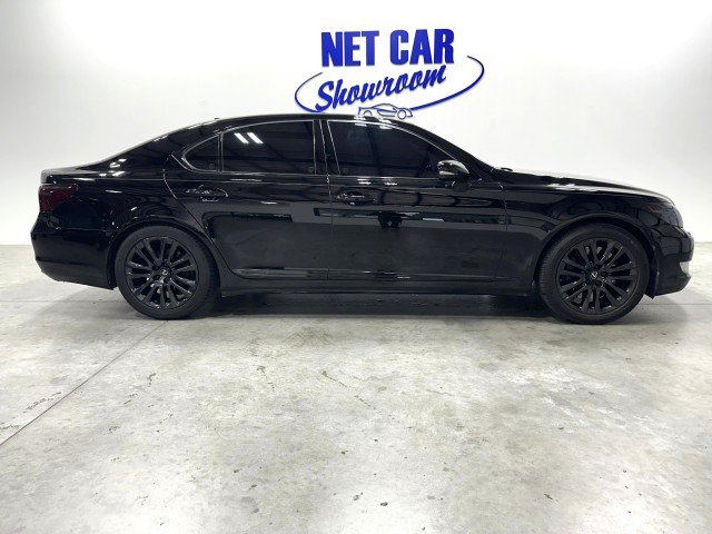 Used 2011 Lexus LS 460 w/ Comfort Pkg RWD image 3