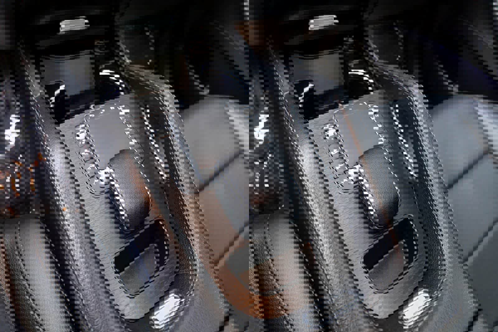 Used 2022 Mercedes-Benz GLE 350 4MATIC w/ Premium Package image 30