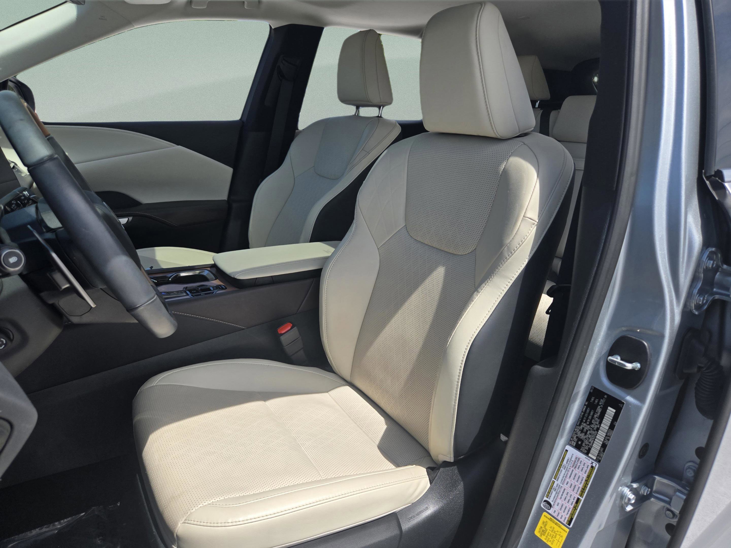 Certified 2024 Lexus RX 350 Premium Plus w/ Convenience Package FWD image 25