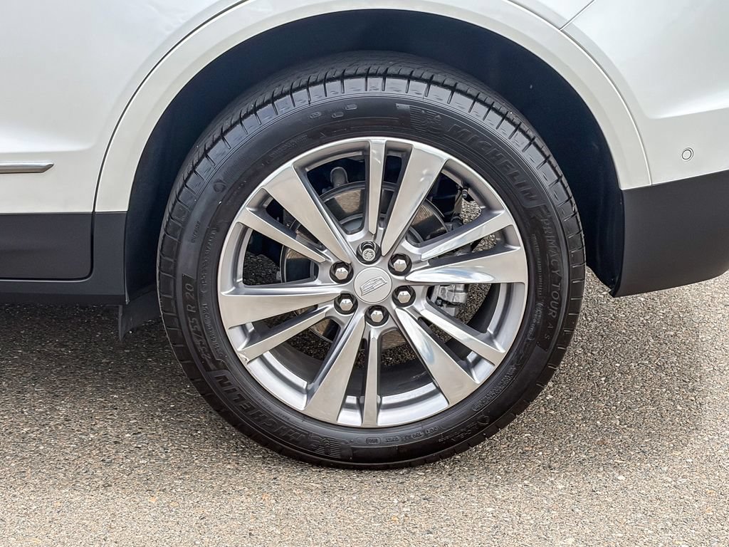 Certified 2023 Cadillac XT5 Premium Luxury w/ Technology Package FWD image 10