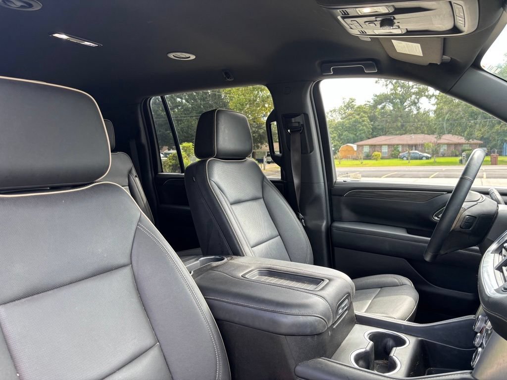 Used 2023 GMC Yukon XL SLT w/ SLT Luxury Package RWD image 26