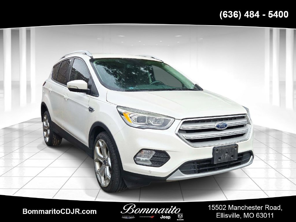 Used 2019 Ford Escape Titanium FWD image 1