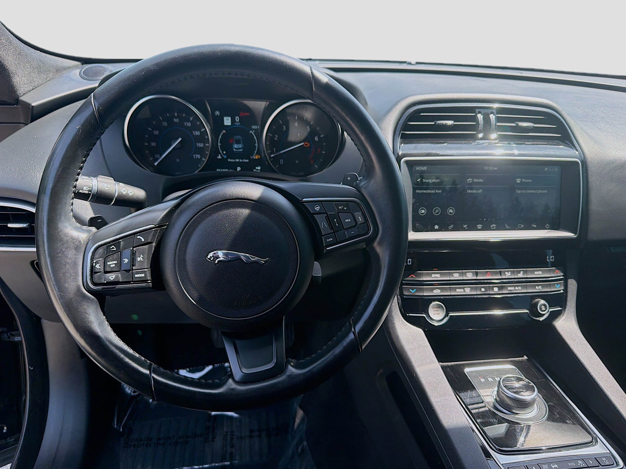 Used 2020 Jaguar F-PACE Premium AWD/4WD image 10