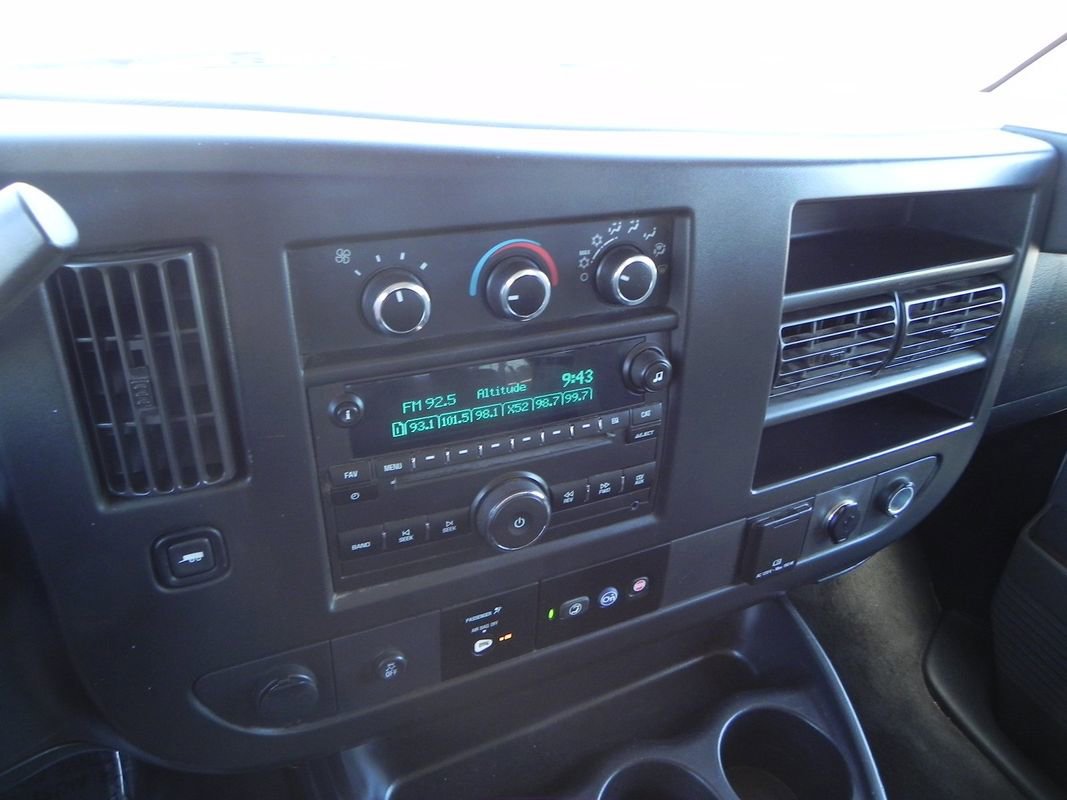 Used 2017 Chevrolet Express 2500 LS image 10