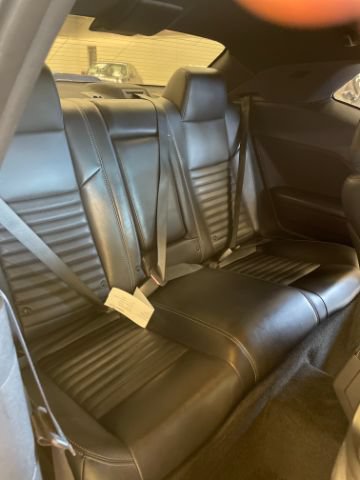 Used 2014 Dodge Challenger SXT RWD image 12