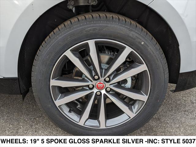 Used 2023 Jaguar F-PACE S image 12