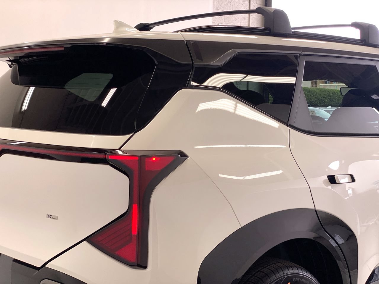 New 2027 Kia Seltos X-Line S w/ X-Line S Premium Package AWD/4WD image 10