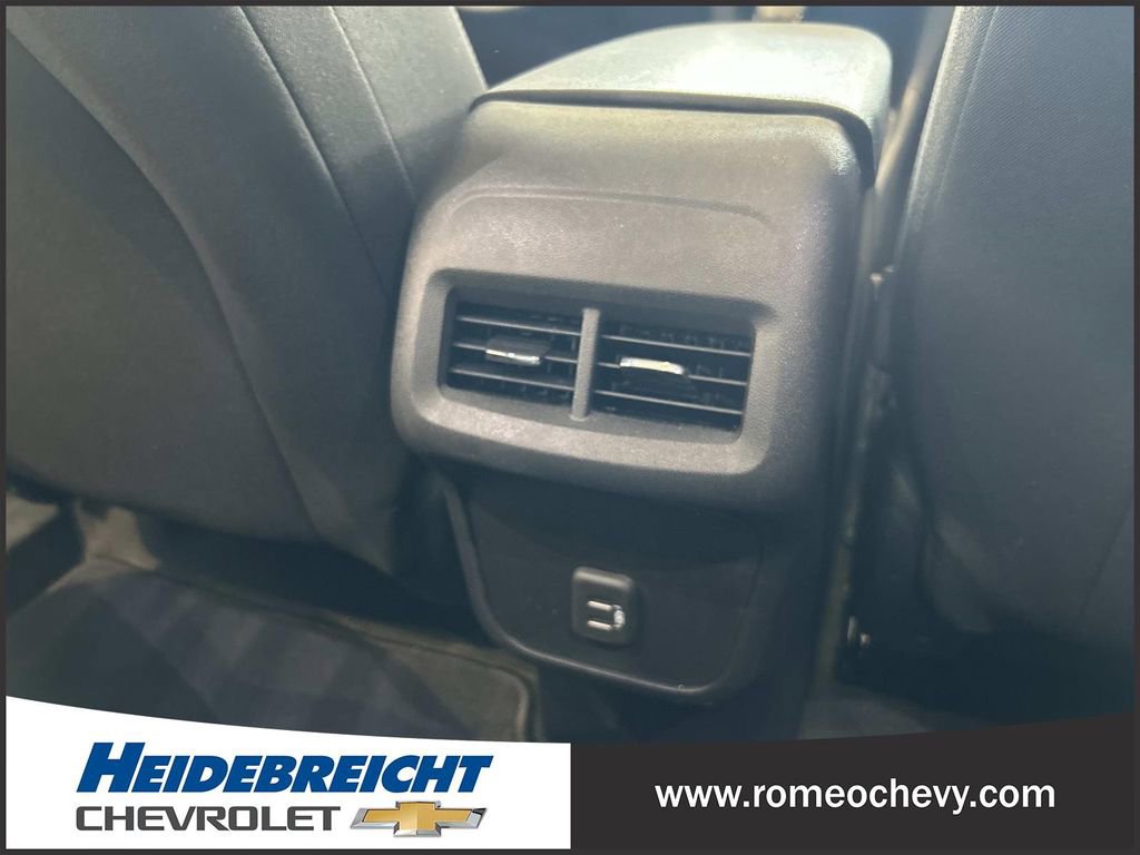 Certified 2024 Chevrolet Equinox LT image 17