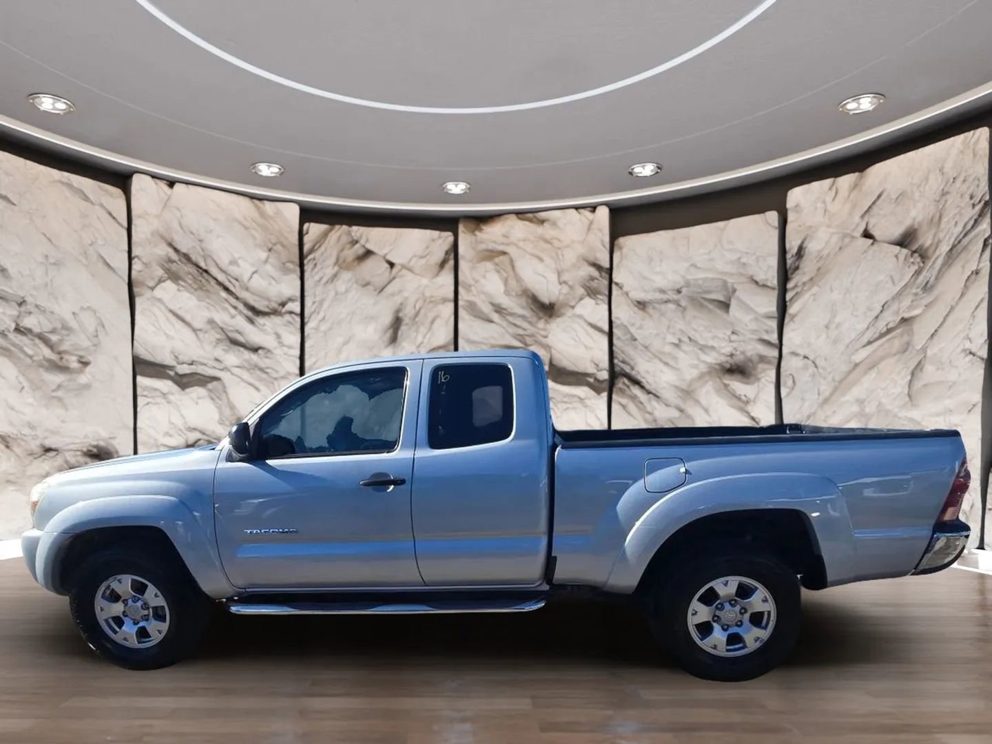Used 2006 Toyota Tacoma PreRunner RWD image 5