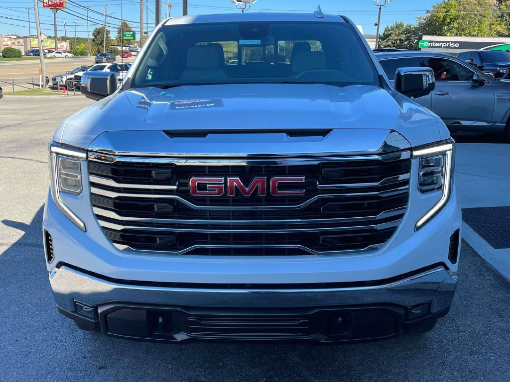 New 2026 GMC Sierra 1500 SLT w/ SLT Premium Package AWD/4WD image 8