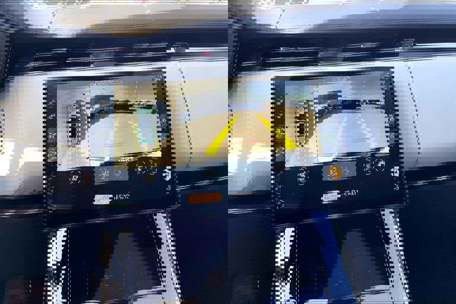 Used 2024 Land Rover Range Rover Sport Dynamic SE image 26