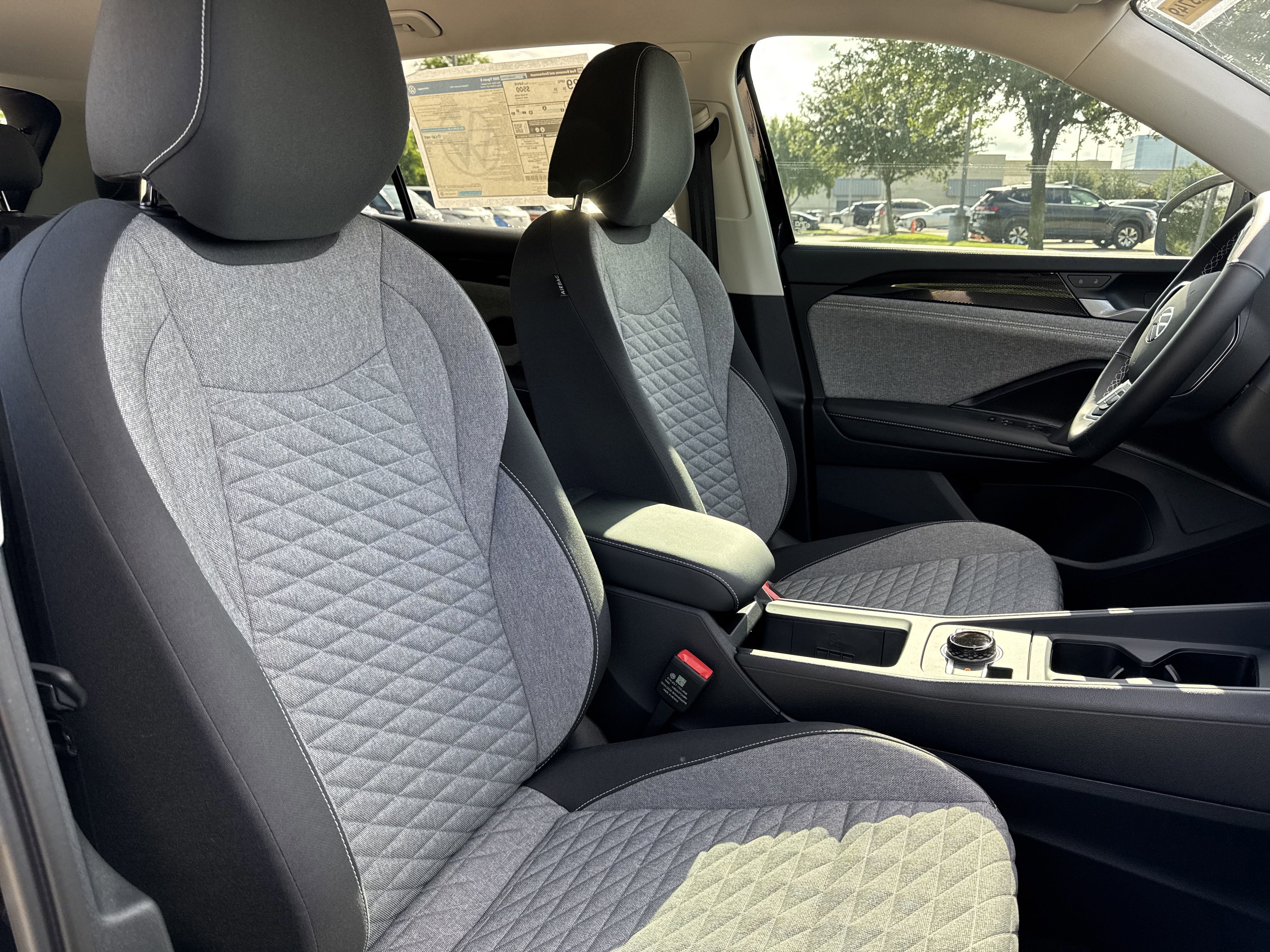 Used 2026 Volkswagen Tiguan S FWD image 45