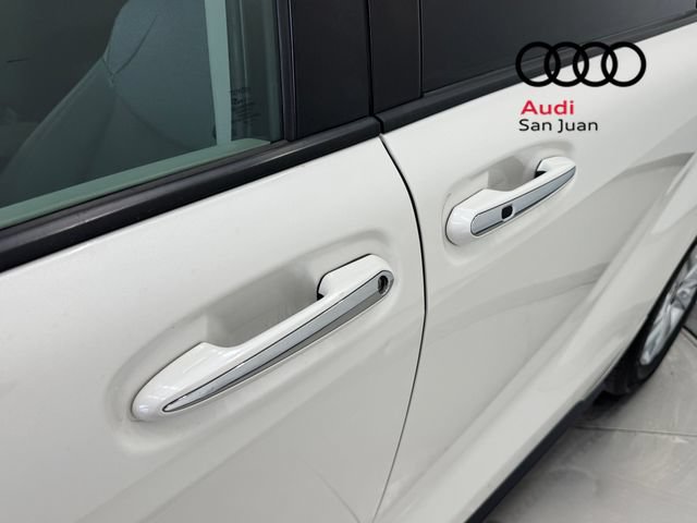 Used 2021 Toyota Sienna Limited FWD image 11