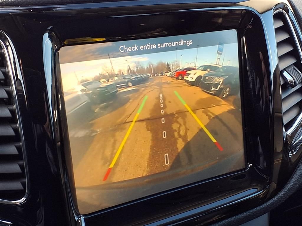 Used 2020 Jeep Compass Limited image 23