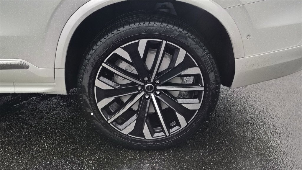 New 2026 Volvo XC90 B6 Ultra image 33