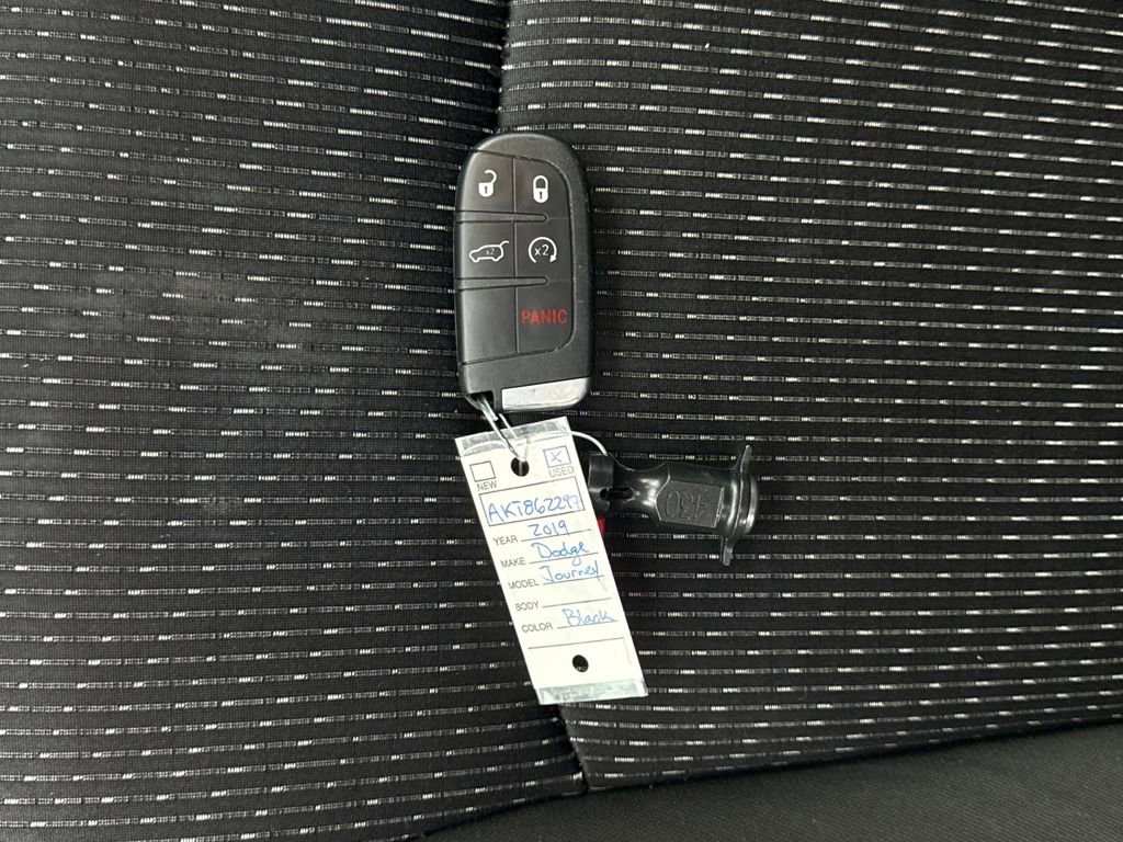 Used 2019 Dodge Journey SE w/ Blacktop Package image 29
