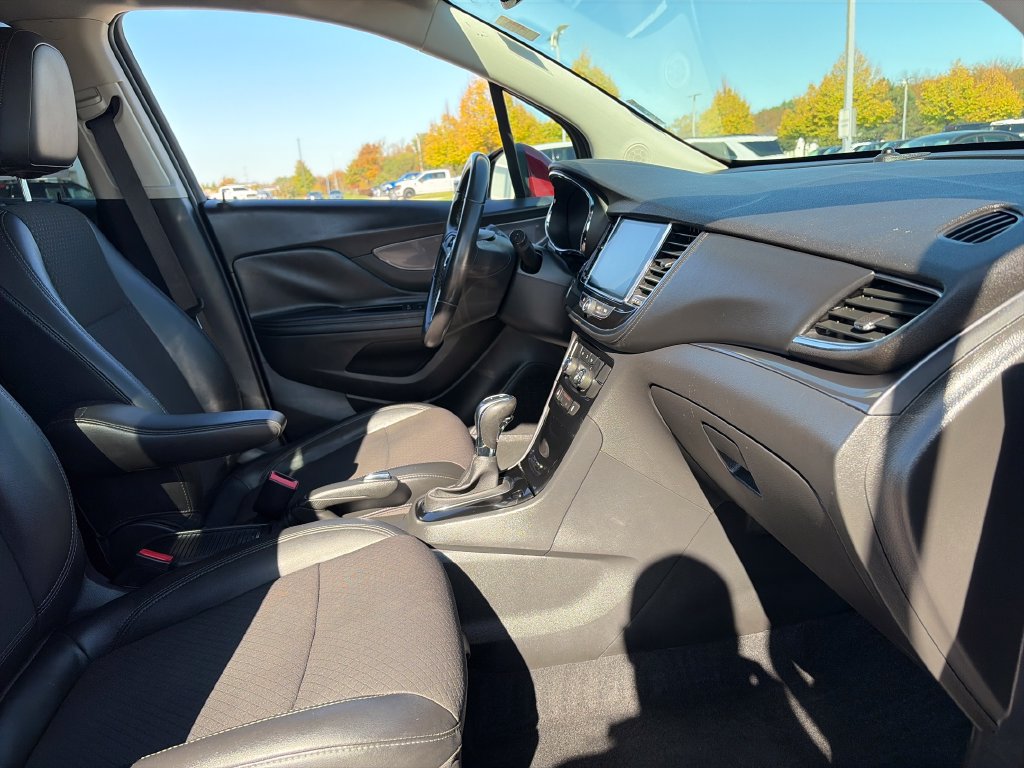Used 2019 Buick Encore Preferred FWD image 11
