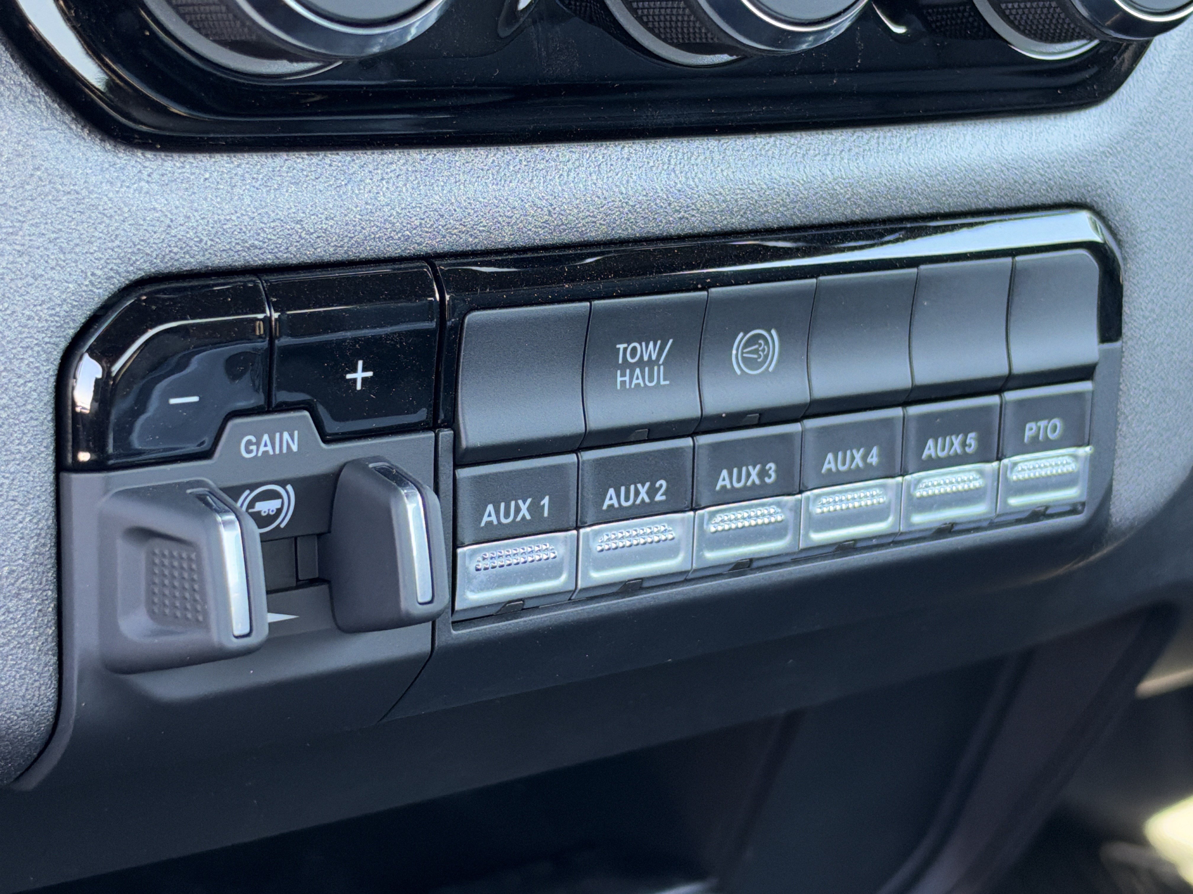 New 2026 RAM 5500 Tradesman RWD image 32