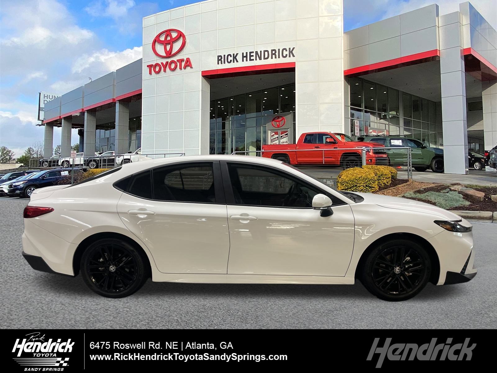 Certified 2025 Toyota Camry SE